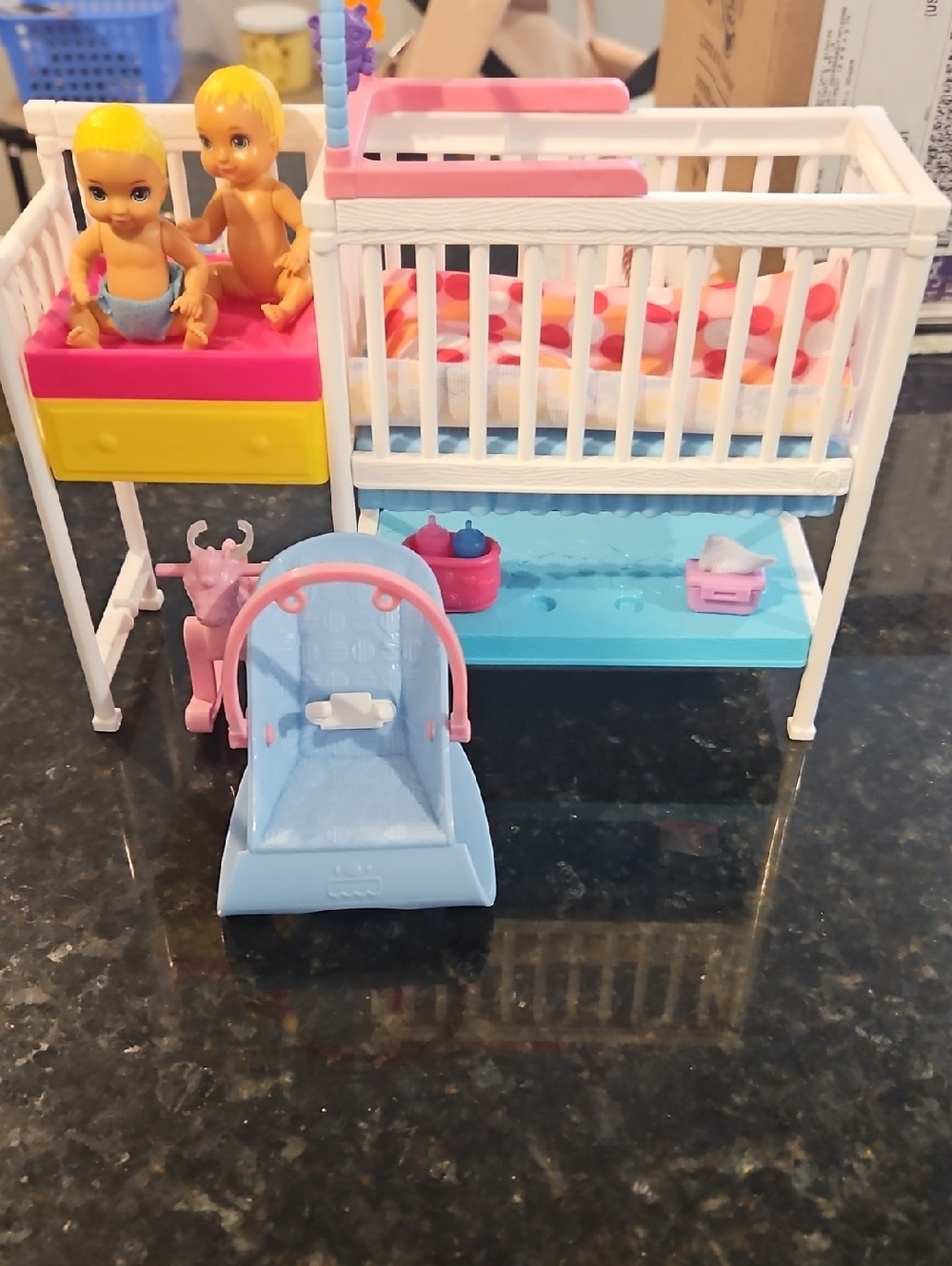 Barbie Babysitters Inc. Nursery Playset - White Crib with Twins